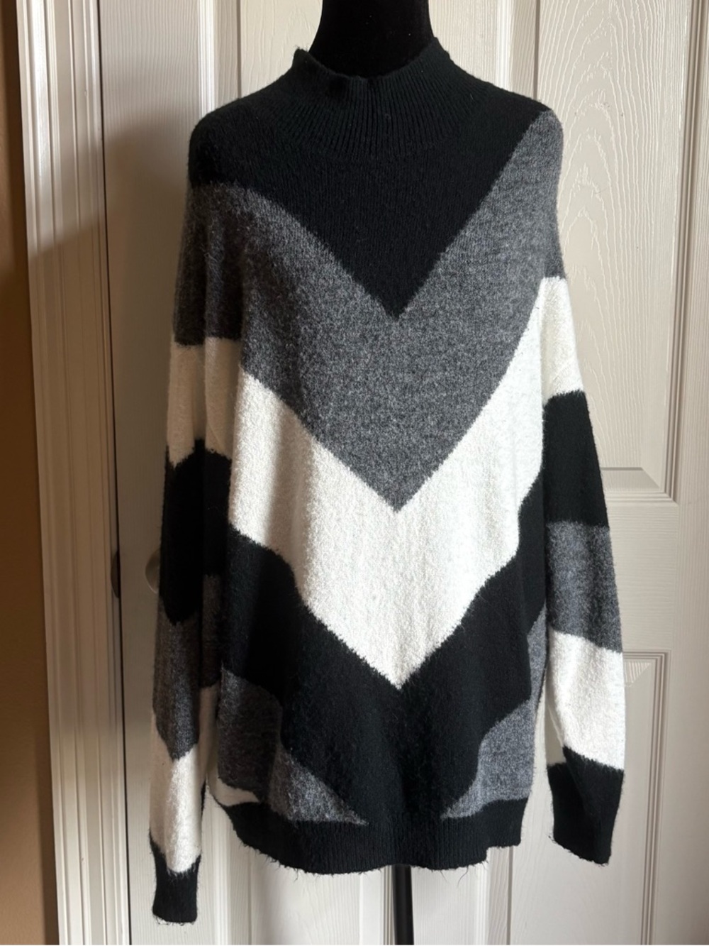 BCBGMAXAZRIA Chevron Mock Neck Sweater